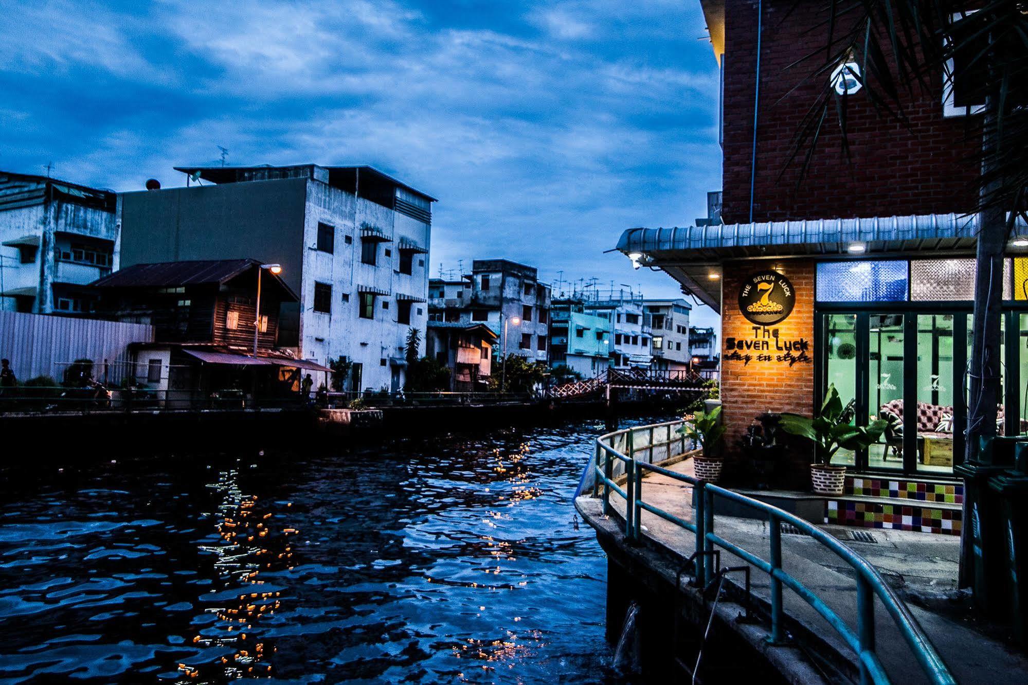 The Seven Luck Hotel Bangkok Ngoại thất bức ảnh