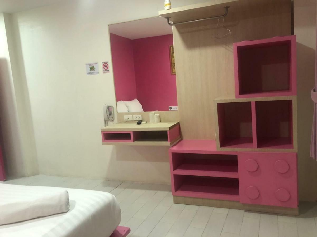 The Seven Luck Hotel Bangkok Ngoại thất bức ảnh