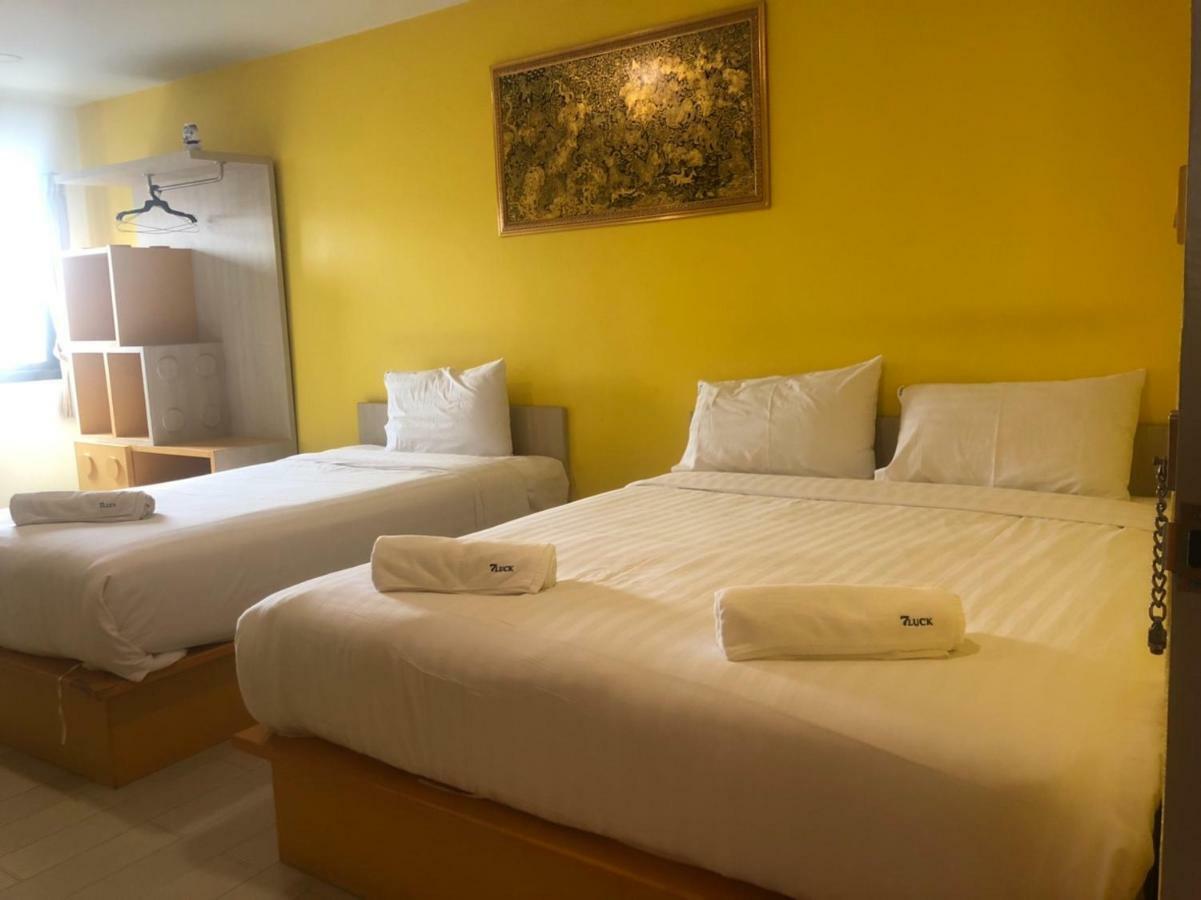 The Seven Luck Hotel Bangkok Ngoại thất bức ảnh